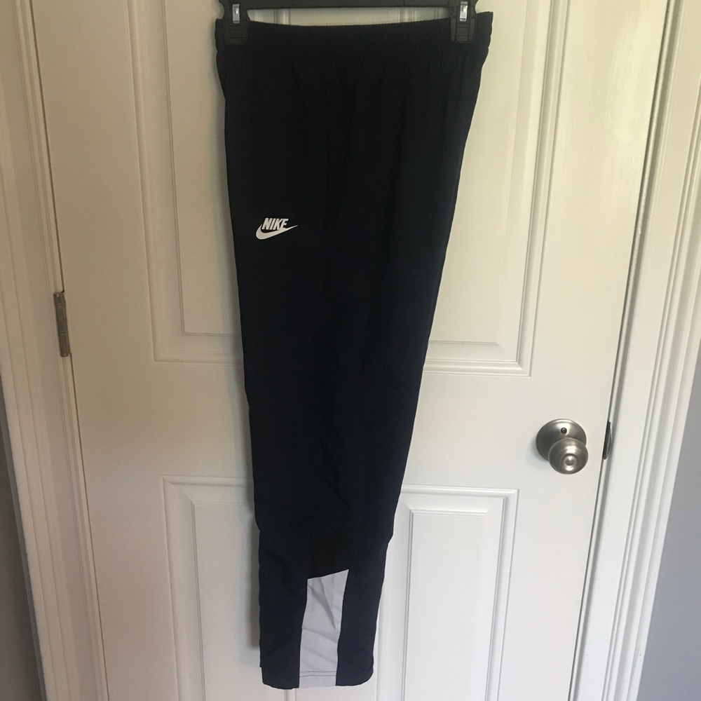 Nike Navy boys sweatpants - Picture 1 of 5